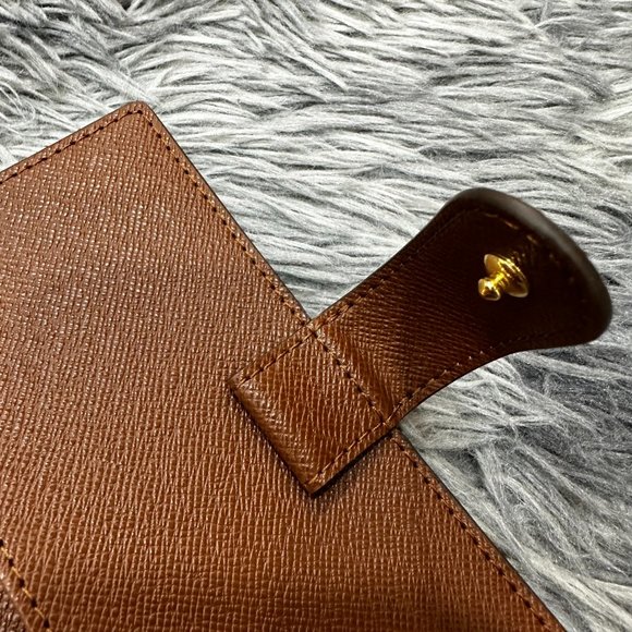 LV Notebook - Picture 6 of 7